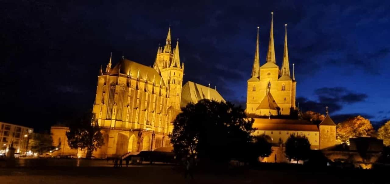 Schlafen In Erfurt- Nicht 0815 Lägenhet Exteriör bild